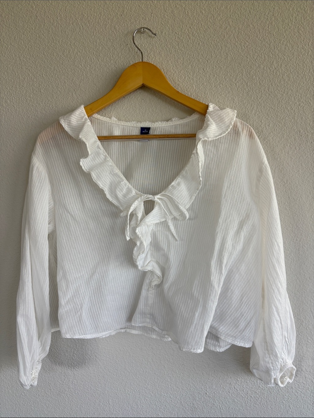 Old Navy White Ruffle Tie-Front Blouse